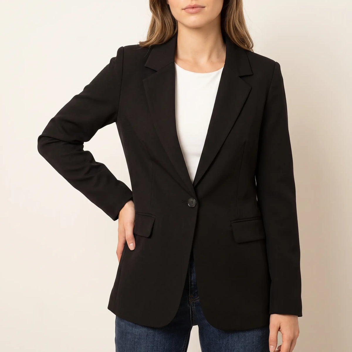 Women's Classic Single-Button Blazer