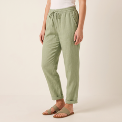 Women's Textured Drawstring Trousers in Green, 3/4 angle