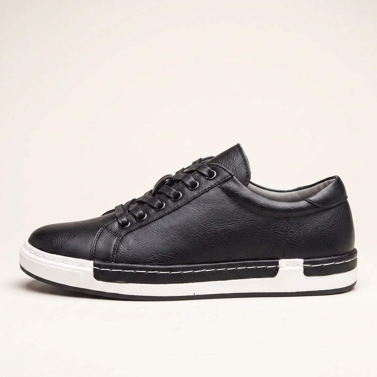 Men's Contrast-Sole Trainers