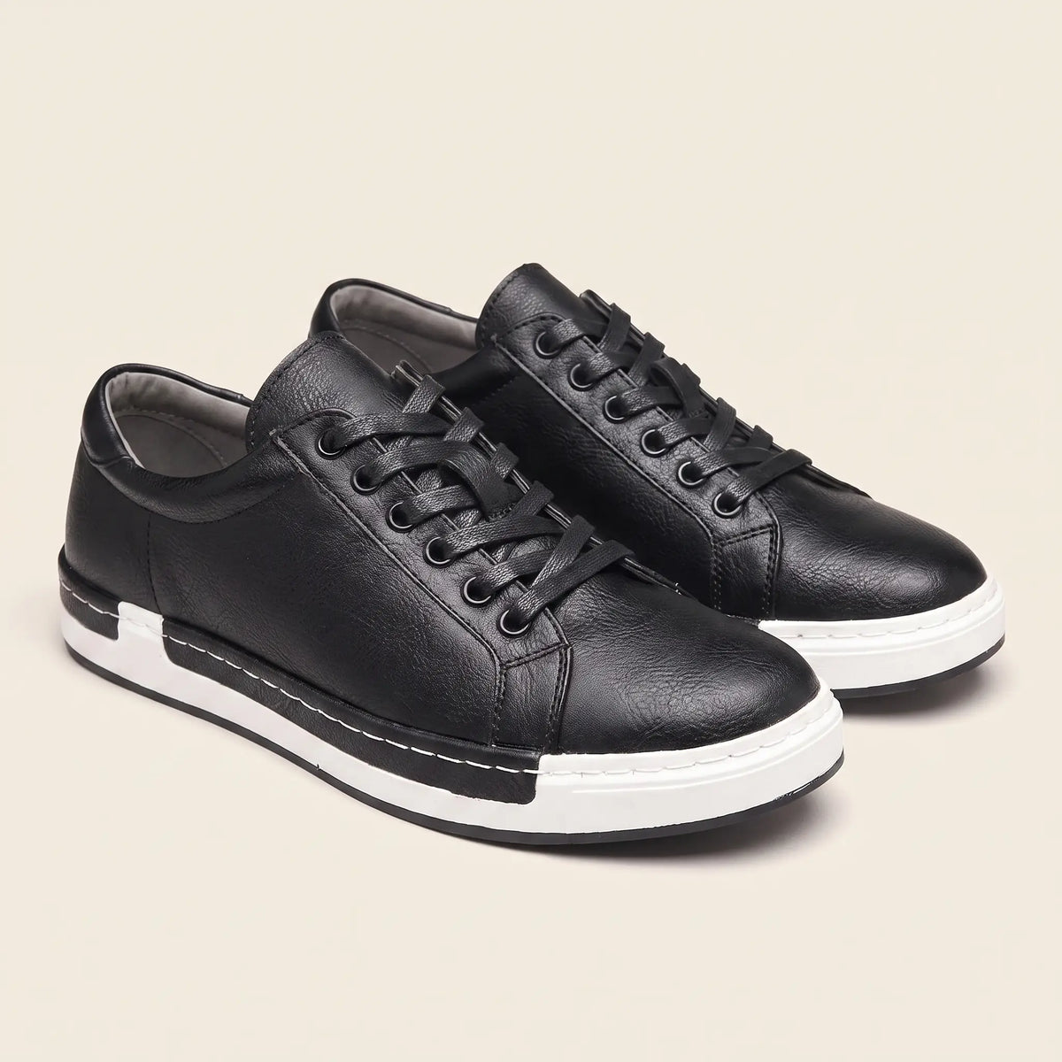 Men's Contrast-Sole Trainers