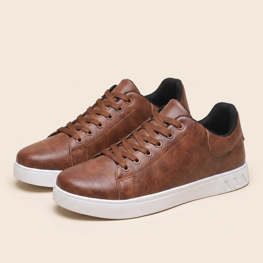 Men's Classic Low-Top Trainers
