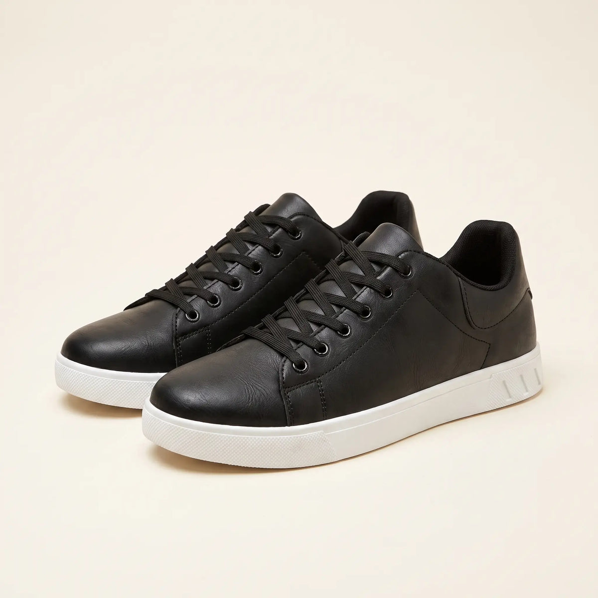Men's Classic Low-Top Trainers